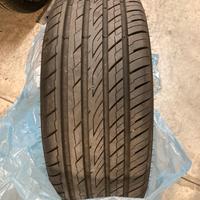 Gomme 205/40/17 DOT24 seminuove