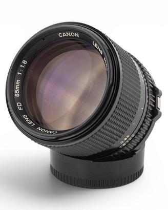 Canon New FD 85mm F/1.8 MF Portrait Lens +++