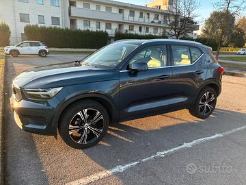 Volvo XC40 INSCRIPTION T3 GEARTRONIC