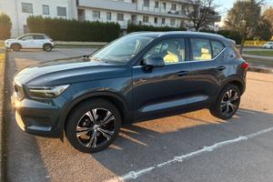 Volvo XC40 INSCRIPTION T3 GEARTRONIC