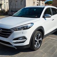 Hyundai Tucson 1.7 Diesel Sound Edition
