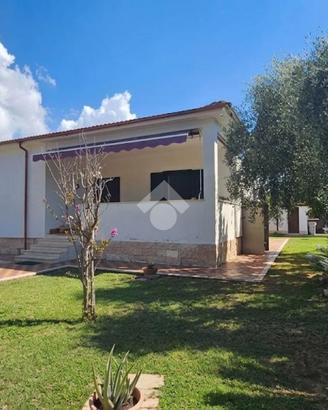 CASA INDIPENDENTE A LATINA