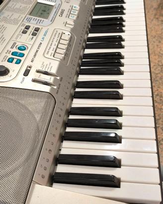 Tastiera musicale Casio LK-300TV