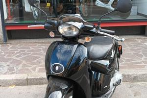 Aprilia Scarabeo 50 Street Nero 06/2010