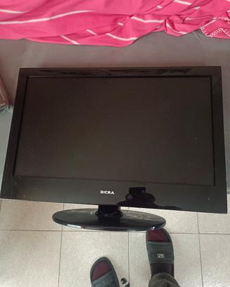 TV LED 24" Dicra   12v- 220v 