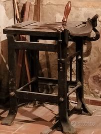 Taglierina Antica in Ghisa Cesoia Professionale 