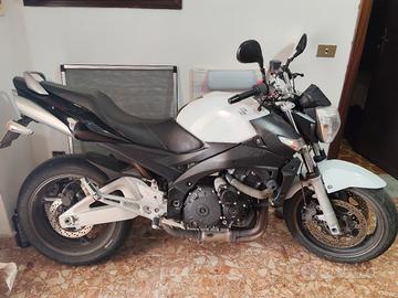 Suzuki Gsr600 del 2007