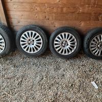 Cerchi e gomme invernali Fiat punto 185/65/r15 6mm