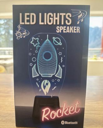 Lampada Led 3D con cassa bluetooth nuova