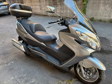Suzuki Burgman 400