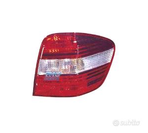 FANALE DX MERCEDES ML W164 05-08 LATERALE CROMATO