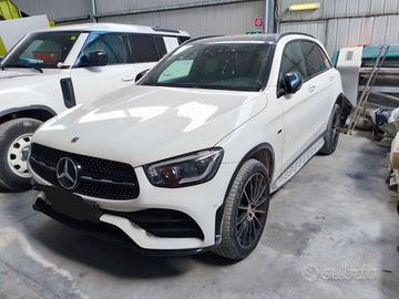 glc 300 de premium plus AMG 