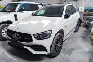 glc 300 de premium plus AMG 