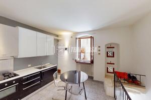 Palazzina indipendente in centro a Rutigliano