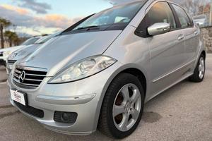 MERCEDES-BENZ A 180 CDI Avantgarde