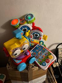 2 Robot+ batteria+gioco con pulsanti