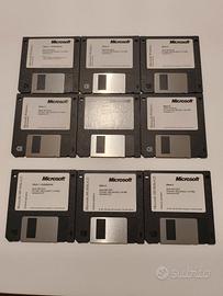 Floppy disk Windows 3.1 + FreeDOS 6.22