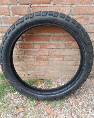 Gomme moto