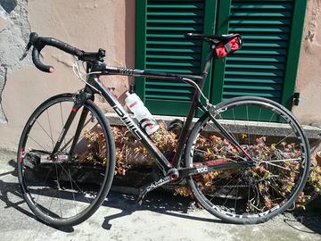 BMC SLR01 SRAM RED + ZIPP 404