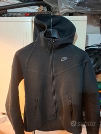 felpa nike tech