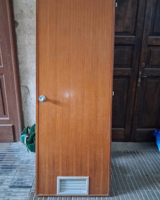 Porte in legno con presa d’aria