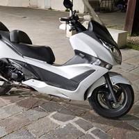 Honda Silver Wing 400 - 2012