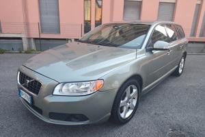 Volvo V70 2.4 D5 frizione volano nuove
