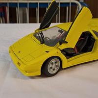 11 modelliniauto 1/24 e 1/18 lotto da collezione