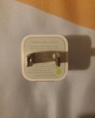 Caricabatterie originale Apple con attacco USA