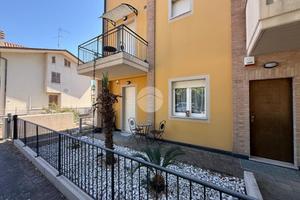 3 LOCALI A COLLI AL METAURO