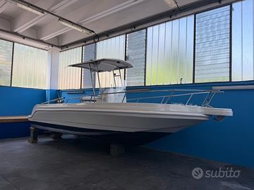 open 8 metri center consolle