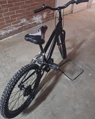 bicicletta ragazzo