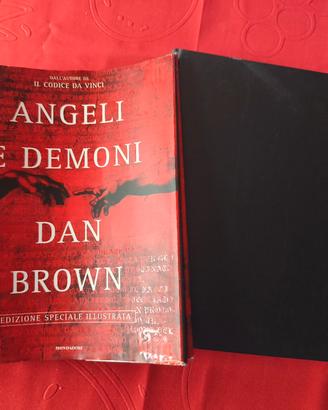 "Angeli e demoni"di Dan Brown