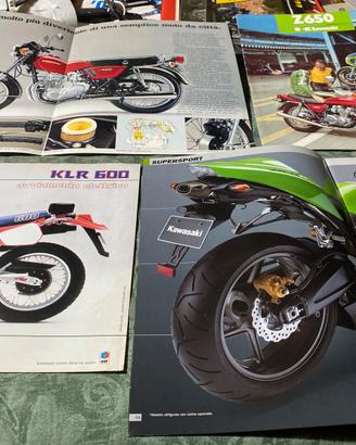Raccolta  depliant  moto classiche giapponesi