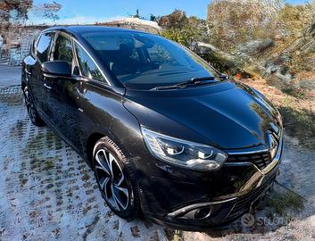 Scenic 2017  bose 1.5 110cvcondizioni Ottime
