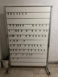 “Vetrina” per accessori telefonia o altro