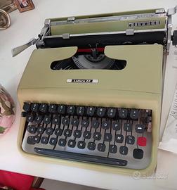Macchina da scrivere vintage