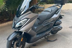 Scooter Wottan Storm-S 300