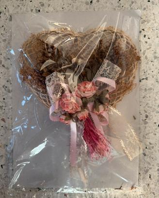Decorazione artigianale a forma di cuore