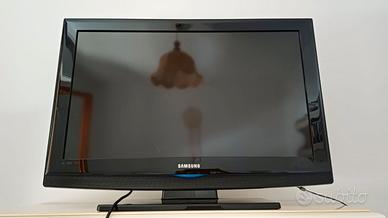 LCD HD Samsung  32 pollici + telecomando originale