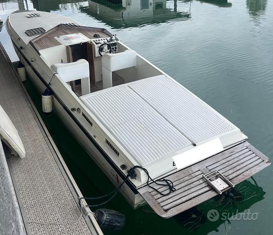 Cigarette cigarette r t 35 awesome 1975 - Sea Level Traders