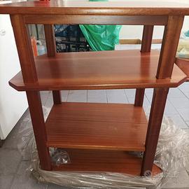 Tavolino porta tv in legno massello