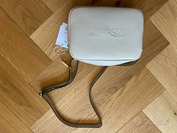 Borsa Tracolla I Santi - in vera pelle