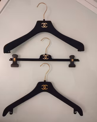 set 3 appendini Chanel  in velluto nero