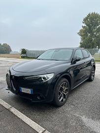 Alfa Romeo Stelvio Q4 210cv
