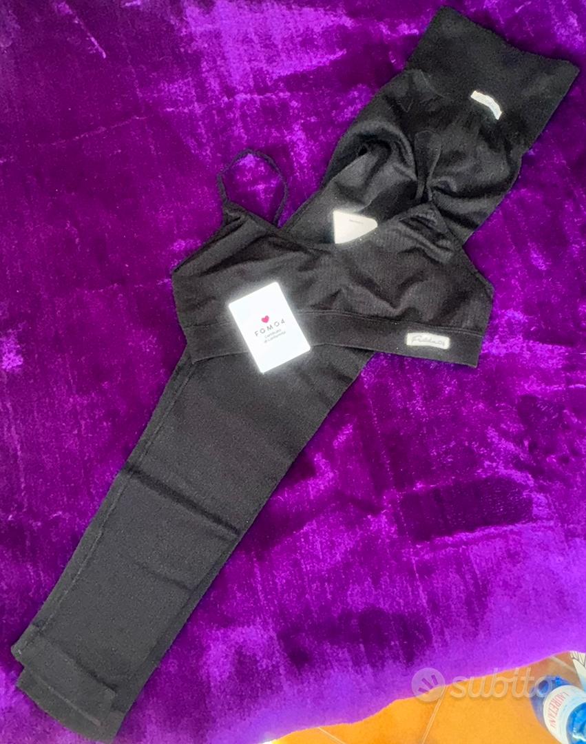 Completo Morena Fgm04 reggiseno + leggins TU - Abbigliamento e Accessori In  vendita a Pisa