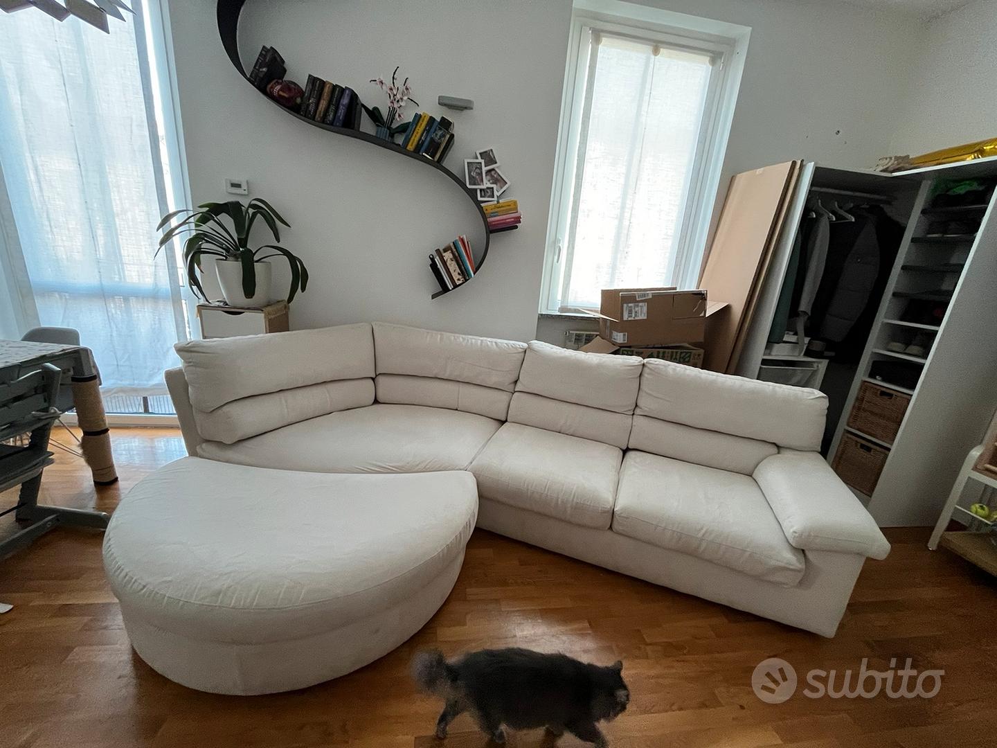 Divano Pouf Poltrone SofÃ Poltrone Sofa Pubblicita Divani Divano