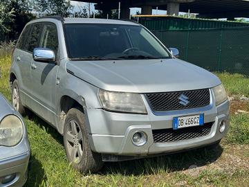 Suzuki Grand Vitara 1.9 DDiS 5 porte Executive 200