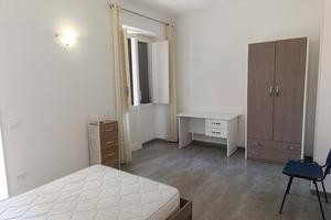 2 singole studentesse Santa Rosa da agosto