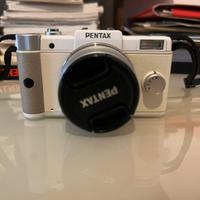 Mirrorless Pentax Q